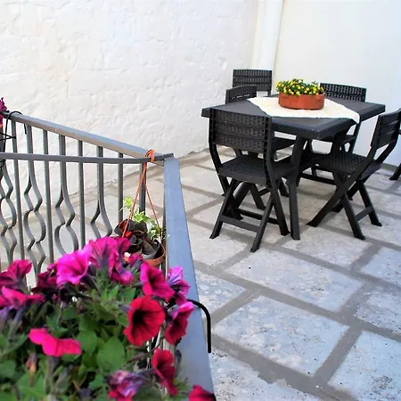 Iannet & Co. * Locorotondo